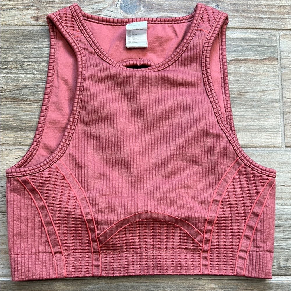 Fabletics Pink Ribbed Crop Tank